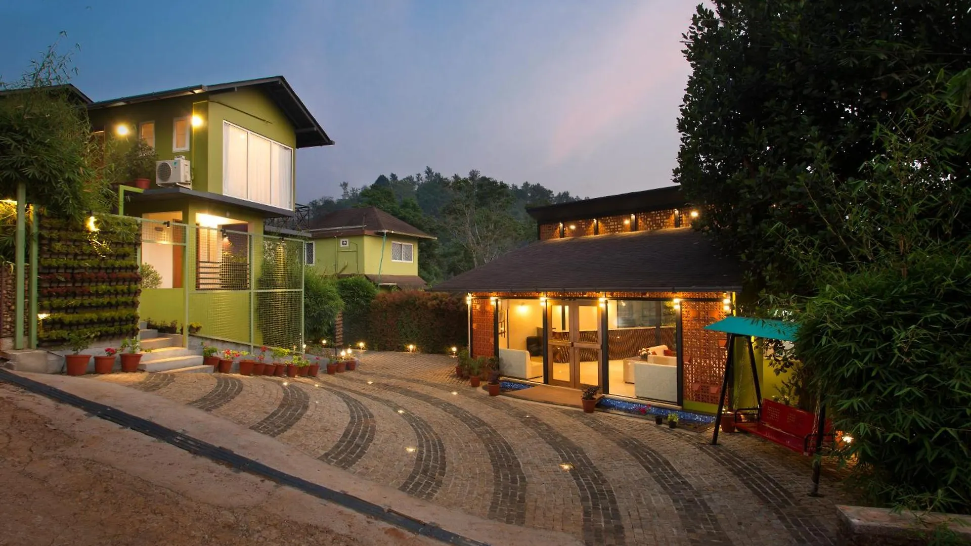 Amrezy Resort And Spa By Stride, Wayanad Vythiri